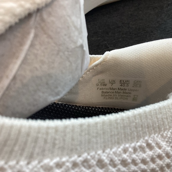 Ryka Fling Slip on9.5 Wide  Sneaker Shoe White - Picture 10 of 14